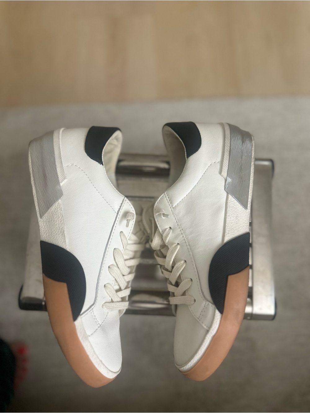 Dolce Vita Zena White Black /Silver Sneakers